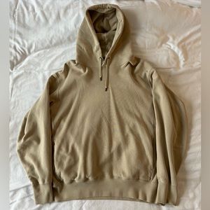 Uniqlo Sweatshirt